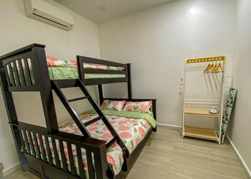 A Little Bit Townhouse Malacca