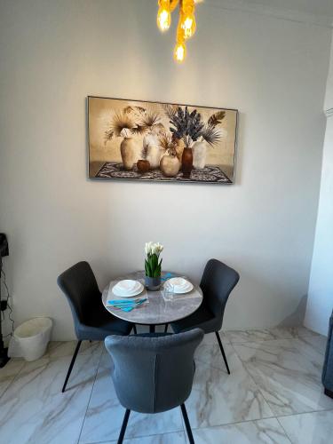 Red Sea Studio Partial Sea View استديو بحر الأحمر اطلالة جزئية near Al Rahma Mosque Red Sea Studio Partial Sea View استديو بحر الأحمر اطلالة جزئية near Al Rahma Mosque