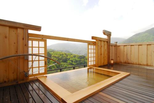 ทัศนียภาพ, ฮาโกเน่ โทกิโนชิซูกุ (Hakone Tokinoshizuku) in มิยาโนะชิตะ ทัศนียภาพ, ฮาโกเน่ โทกิโนชิซูกุ (Hakone Tokinoshizuku) in มิยาโนะชิตะ