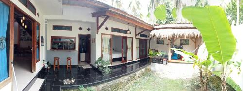 Walur Surf Villa in Parc National Bukit Barisan Selatan Walur Surf Villa in Parc National Bukit Barisan Selatan