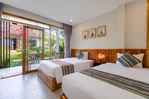 Suối Mây Phú Quốc Garden Resort (Suoi May Phu Quoc Garden Resort) near Phu Quoc Waterfall Suối Mây Phú Quốc Garden Resort (Suoi May Phu Quoc Garden Resort) near Phu Quoc Waterfall