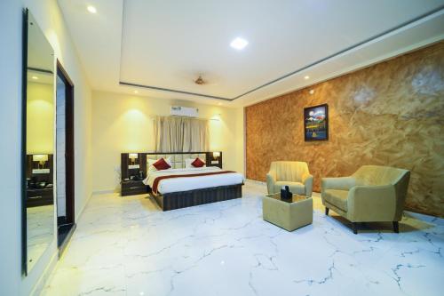 Hotel CN Windsor in Chikmagalur Hotel CN Windsor in Chikmagalur