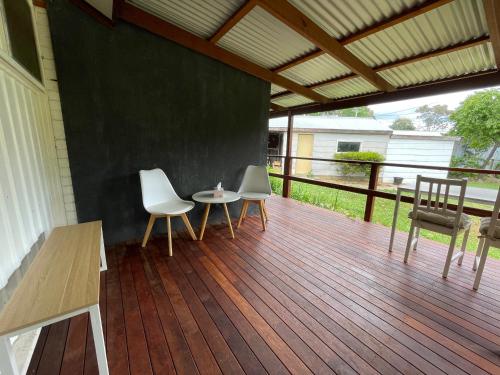 Canberra Hospital Locum Welcome - 2BR House in Red Hill Canberra Hospital Locum Welcome - 2BR House in Red Hill