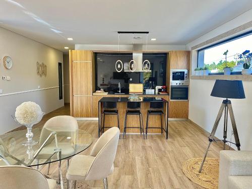 ห้องครัว, CASA TAPADA DA CHEDA 2 in เซโลริโก เด บาสโต ห้องครัว, CASA TAPADA DA CHEDA 2 in เซโลริโก เด บาสโต