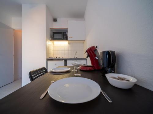 Appartement tout equipe a 6 minutes de la Gare St Charles in District 03 Appartement tout equipe a 6 minutes de la Gare St Charles in District 03