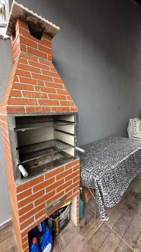 Casa em itanhaem com piscina in โกรุมบา Casa em itanhaem com piscina in โกรุมบา