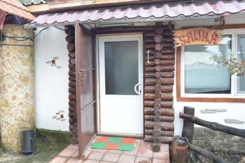 Pensiunea Butoias Glodeni in Glodeni Pensiunea Butoias Glodeni in Glodeni