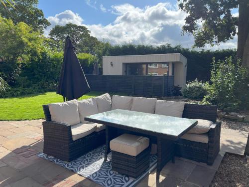 East Bridgford Summerhouse Inc Spa and Treatments in 東布里德福德 East Bridgford Summerhouse Inc Spa and Treatments in 東布里德福德
