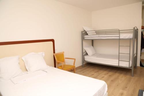 Hotel le Privilege in La Courneuve Hotel le Privilege in La Courneuve