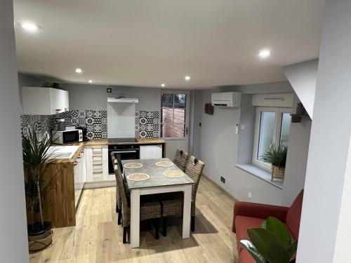 Konyha, Le Domaine de la Clarté in Auxerre Konyha, Le Domaine de la Clarté in Auxerre