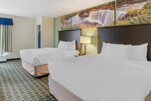 Clarion Pointe in Jasper (Indiana) Clarion Pointe in Jasper (Indiana)