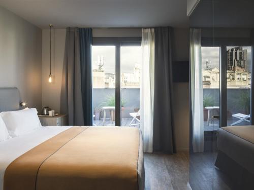 This photo about Yurbban Trafalgar Hotel shared on HyHotel.com