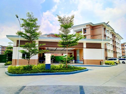 Exterior view, Ace That Condo Staycation Cheer Residences beside SM Marilao in Valenzuela Exterior view, Ace That Condo Staycation Cheer Residences beside SM Marilao in Valenzuela