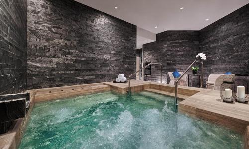 Whirlpool, Pullman Ciawi Vimala Hills Resort Spa and Convention in Puncak Whirlpool, Pullman Ciawi Vimala Hills Resort Spa and Convention in Puncak