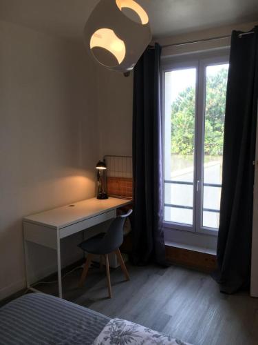 appartement T2 porte de Pantin Metro Hoche in Le Pre-Saint-Gervais appartement T2 porte de Pantin Metro Hoche in Le Pre-Saint-Gervais