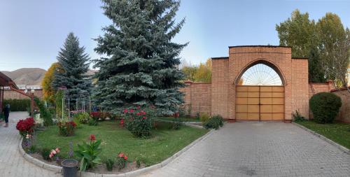 BAYRAKzone in Shabdan BAYRAKzone in Shabdan