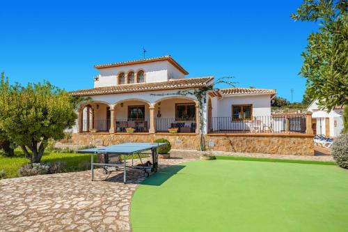 Fasilitas, Villa Caseta Pearl by Villa Plus in Tarraula Fasilitas, Villa Caseta Pearl by Villa Plus in Tarraula