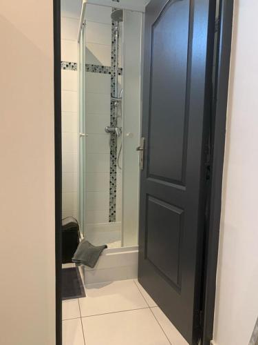 STUDIO MOLIERE in Montrouge STUDIO MOLIERE in Montrouge
