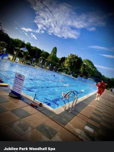 Alrededores, Lakeside Fishing Retreats in Boston Alrededores, Lakeside Fishing Retreats in Boston