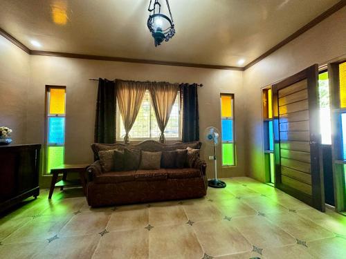 Shawn's Transient House at New Clark City in Capas Shawn's Transient House at New Clark City in Capas
