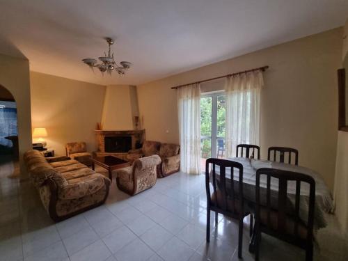 Stavros House παραθαλάσσια μονοκατοικία (Stavros House παραθαλασσια μονοκατοικια) in 플라카 딜레시 Stavros House παραθαλάσσια μονοκατοικία (Stavros House παραθαλασσια μονοκατοικια) in 플라카 딜레시