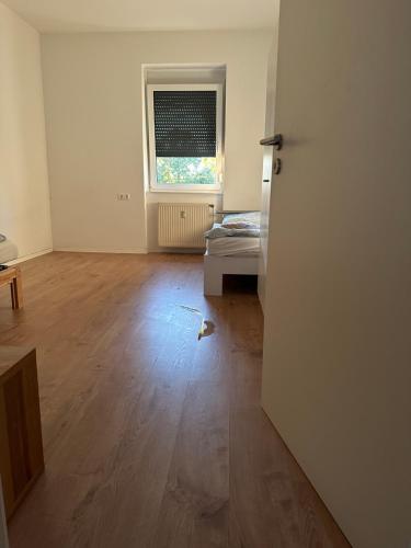 4 Zimmer Bruchsal/Bahnhof Zentrale Lage (Monteurzimmer) in 布魯赫薩爾 4 Zimmer Bruchsal/Bahnhof Zentrale Lage (Monteurzimmer) in 布魯赫薩爾