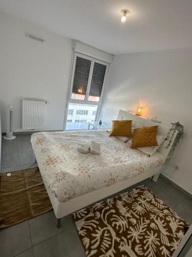 Apparemment lumineux (3 lits, 2 chambres, 1 salon) 2ème Arrondissement