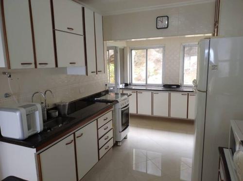 Apto Pitangueiras vista para o Mar in Morro do Maluf Apto Pitangueiras vista para o Mar in Morro do Maluf