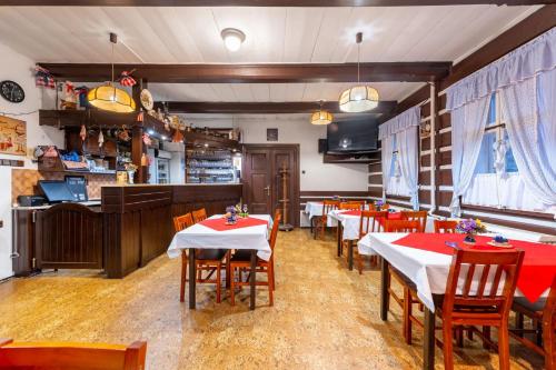 Food and beverages, Chata Amalka in Dolni Rokytnice Food and beverages, Chata Amalka in Dolni Rokytnice
