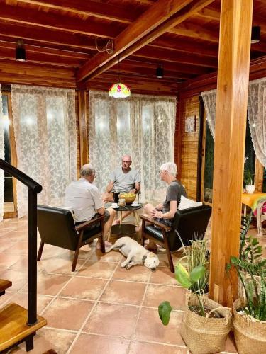 Rang Robin Farmstay for 4 with pool near Phimai Historical Park Rang Robin Farmstay for 4 with pool near Phimai Historical Park