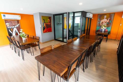S3 Rayong Hotel near Laem Charoen Beach S3 Rayong Hotel near Laem Charoen Beach
