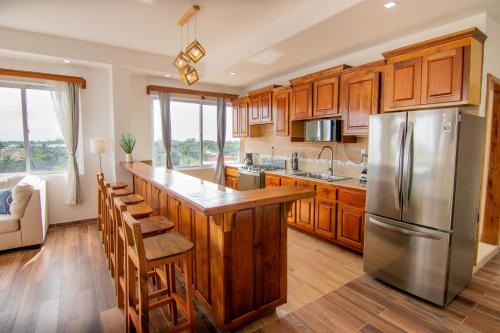 Cocina, Tropical Palace Hotel in San Pedro Cocina, Tropical Palace Hotel in San Pedro