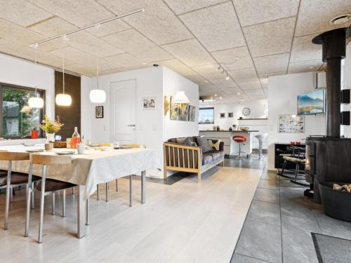 Holiday Home Alona - 90m from the sea by Interhome in Norager Holiday Home Alona - 90m from the sea by Interhome in Norager