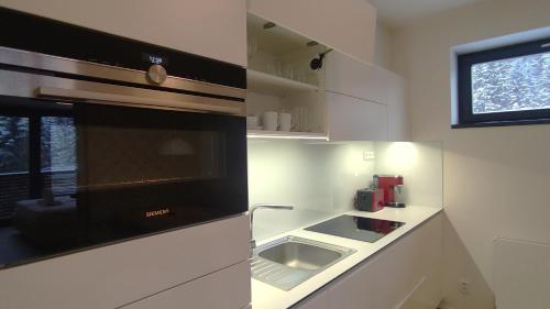 Tichy Apartman u Mumlavskeho vodopadu 2KK s garazi v tesne blizkosti Hornickeho muzea - by Relax Har in Ryzoviste Tichy Apartman u Mumlavskeho vodopadu 2KK s garazi v tesne blizkosti Hornickeho muzea - by Relax Har in Ryzoviste