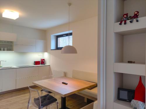 Kitchen, Tichy Apartman u Mumlavskeho vodopadu 2KK s garazi v tesne blizkosti Hornickeho muzea - by Relax Har in Ryzoviste Kitchen, Tichy Apartman u Mumlavskeho vodopadu 2KK s garazi v tesne blizkosti Hornickeho muzea - by Relax Har in Ryzoviste