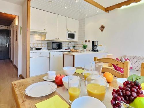 Charmant appart 4 pers a Tignes, balcon sud, proche pistes - FR-1-411-480 in Tignes Charmant appart 4 pers a Tignes, balcon sud, proche pistes - FR-1-411-480 in Tignes