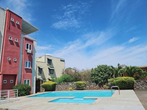 Jade Vine Residence with 2 Bedroom Apartments near Pereybere beach