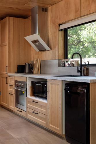 Bicheno Garden Cottages in Bicheno Bicheno Garden Cottages in Bicheno