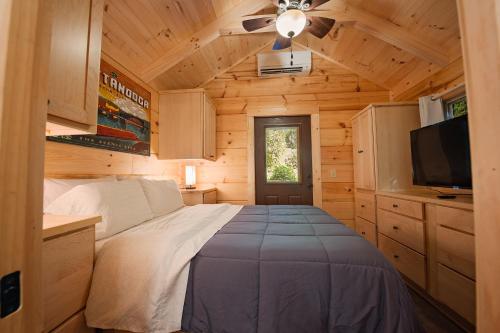 Ernie Cabin Wauhatchie Woodlands Tiny Cabin near Ruby-vízesés Ernie Cabin Wauhatchie Woodlands Tiny Cabin near Ruby-vízesés