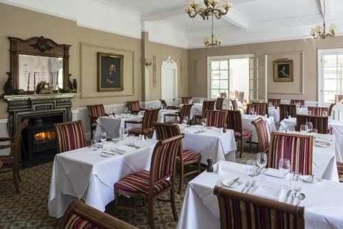 Étterem, The Lake Country House Hotel & Spa in Llangammarch Wells Étterem, The Lake Country House Hotel & Spa in Llangammarch Wells