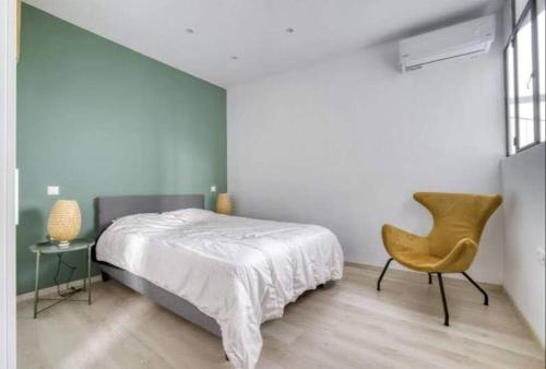 Charming 1 bedroom apartment near the center