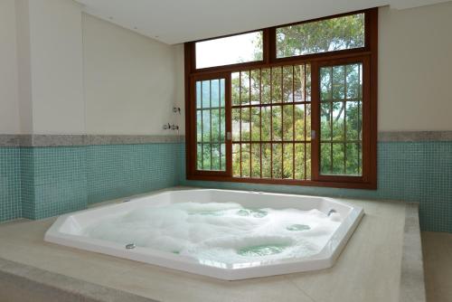 Hot tub, Vista Azul Apart Hotel - Vista Pinheiros in Domingos Martins Hot tub, Vista Azul Apart Hotel - Vista Pinheiros in Domingos Martins