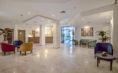 El Oumara Hotel in Tunis City Center El Oumara Hotel in Tunis City Center