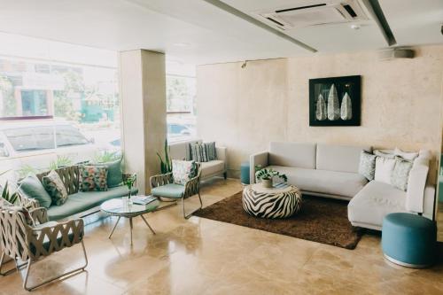 Goldberry Suites & Hotel Mactan near Mactan-Cebu International Airport Goldberry Suites & Hotel Mactan near Mactan-Cebu International Airport