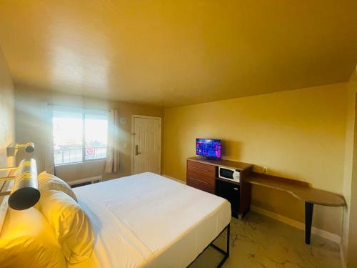 Happy Smart Inn I-10 Eloy and Casa Grande in Eloy (AZ) Happy Smart Inn I-10 Eloy and Casa Grande in Eloy (AZ)