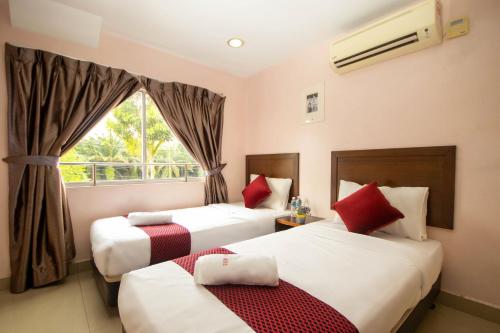 Sun Inns Hotel Bestari Jaya in Kuala Selangor Sun Inns Hotel Bestari Jaya in Kuala Selangor
