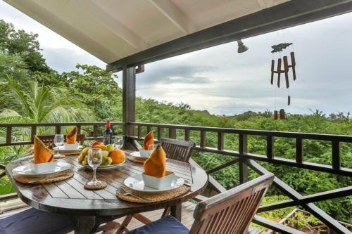 Overlooking the golf course - Villa D'Arcy villa in Gros Islet Overlooking the golf course - Villa D'Arcy villa in Gros Islet