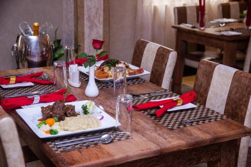 Food and beverages, Tiffany Diamond Hotel in Dar Es Salaam Food and beverages, Tiffany Diamond Hotel in Dar Es Salaam