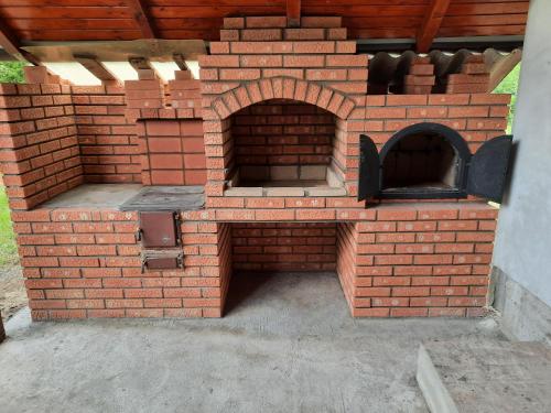 Dotări, Casuta Bunicilor in Pucioasa Dotări, Casuta Bunicilor in Pucioasa