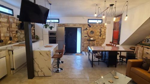 Konyha, CASA CUEVA A-TIPICA in La Guardia de Jaén Konyha, CASA CUEVA A-TIPICA in La Guardia de Jaén